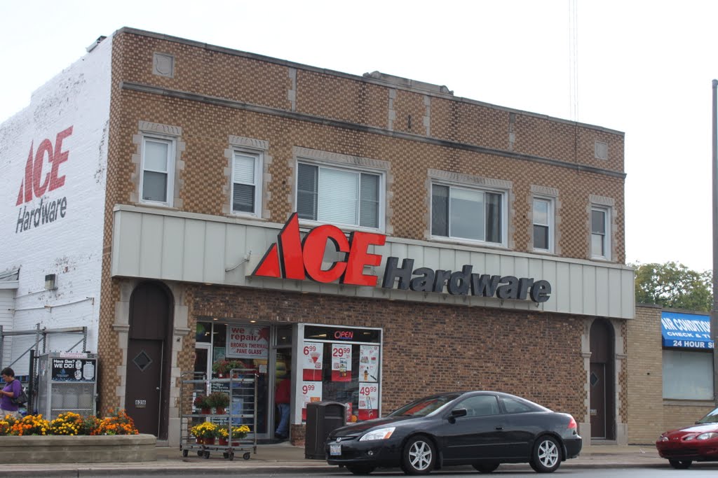 Ace Hardware on old Rt. 66, Стикни