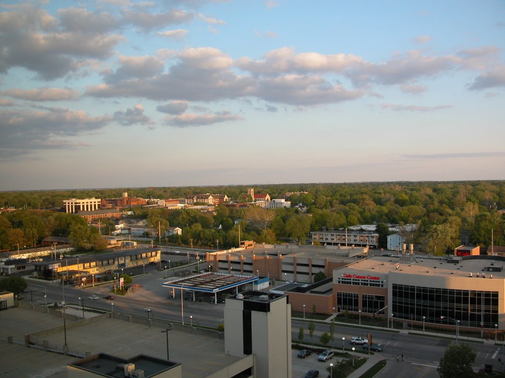view from Carle Hospital - North Tower at Urbana (SE), Урбана