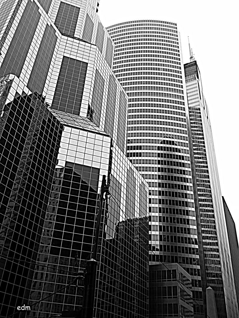 Dark Reflections (on suggestion of FF), Чикаго