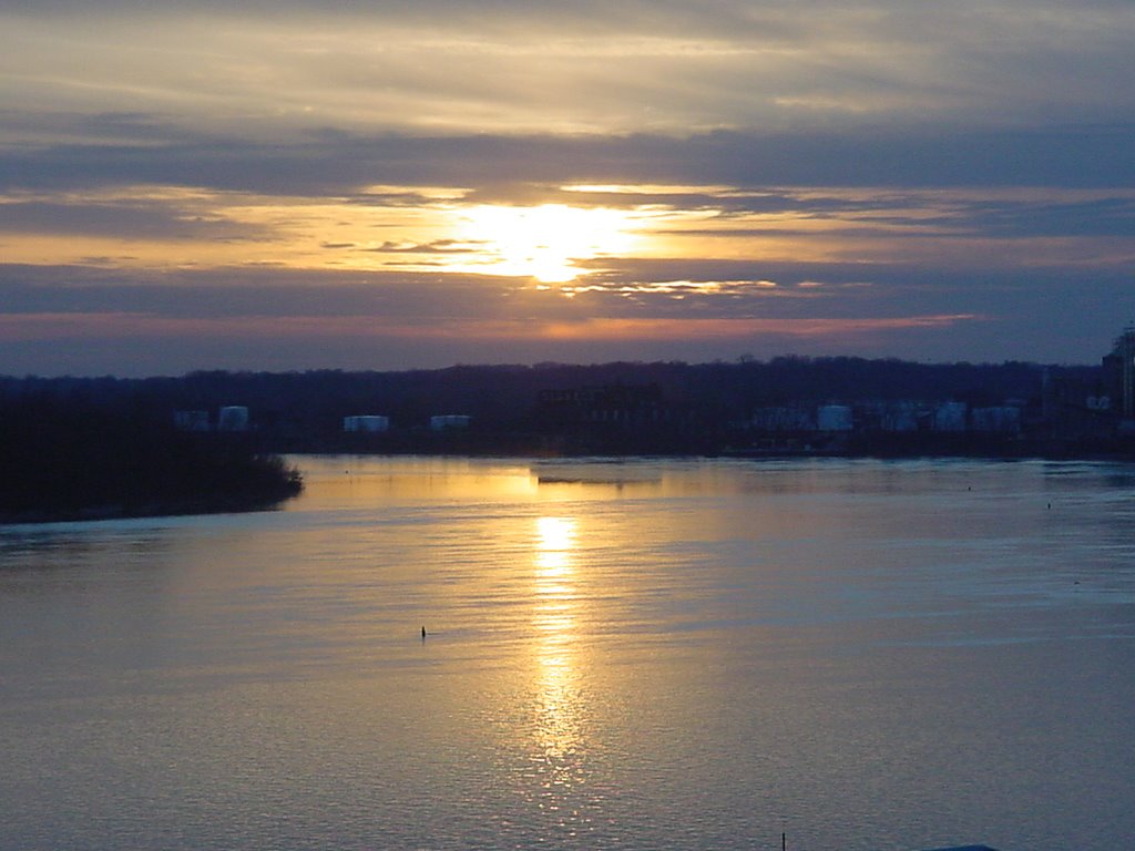 Sunset on the Ohio River, Evansville, IN, Евансвилл