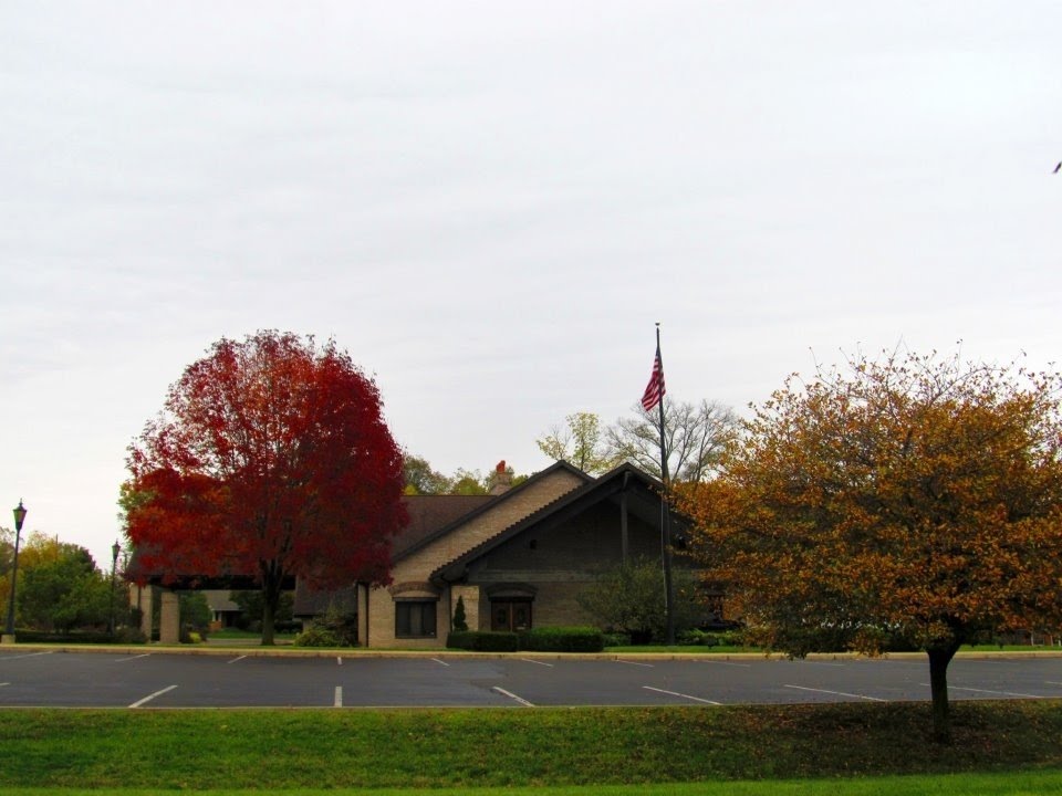 Fall 2012 Fisher Funeral Chapel, Логанспорт