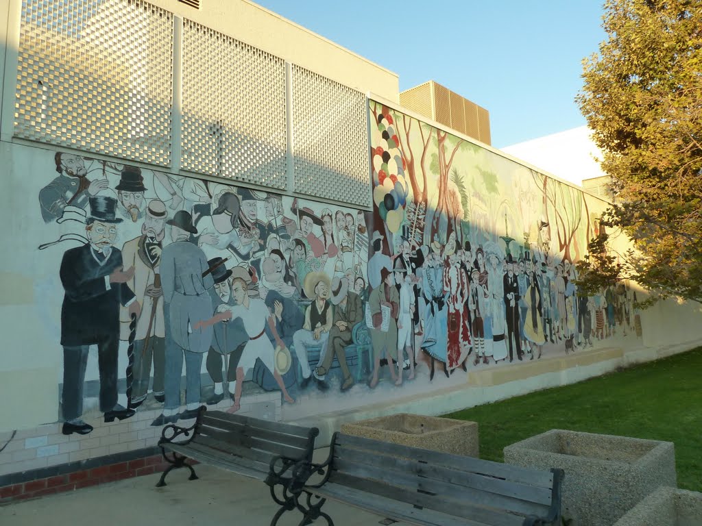 Azusa, CA:  Underdog Mural Program at Sierra High School, Azusa, 2011, Азуса