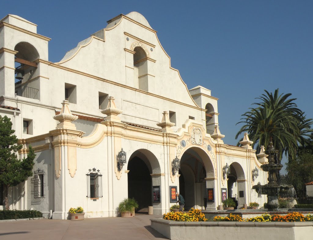 San Gabriel Mission Playhouse, Альгамбра