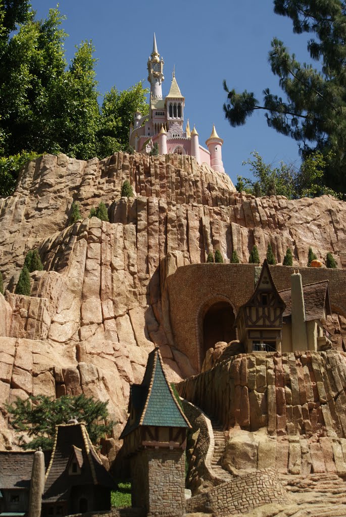 Disneyland Park, StoryBook, Анахейм