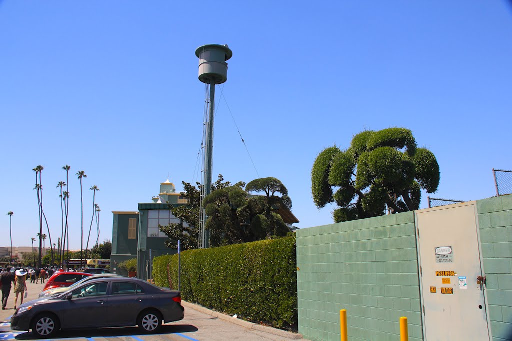 Camera Tower, Santa Anita Racetrack, Arcadia, CA, Аркадиа