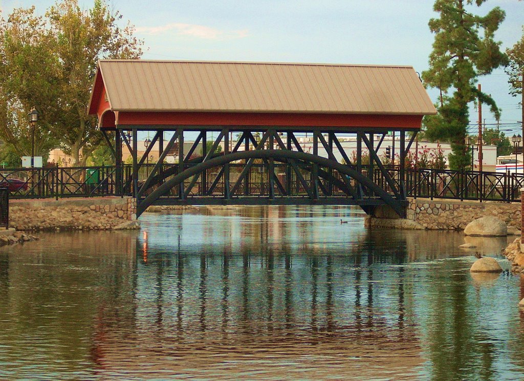 bridge at mill creek, Бакерсфилд