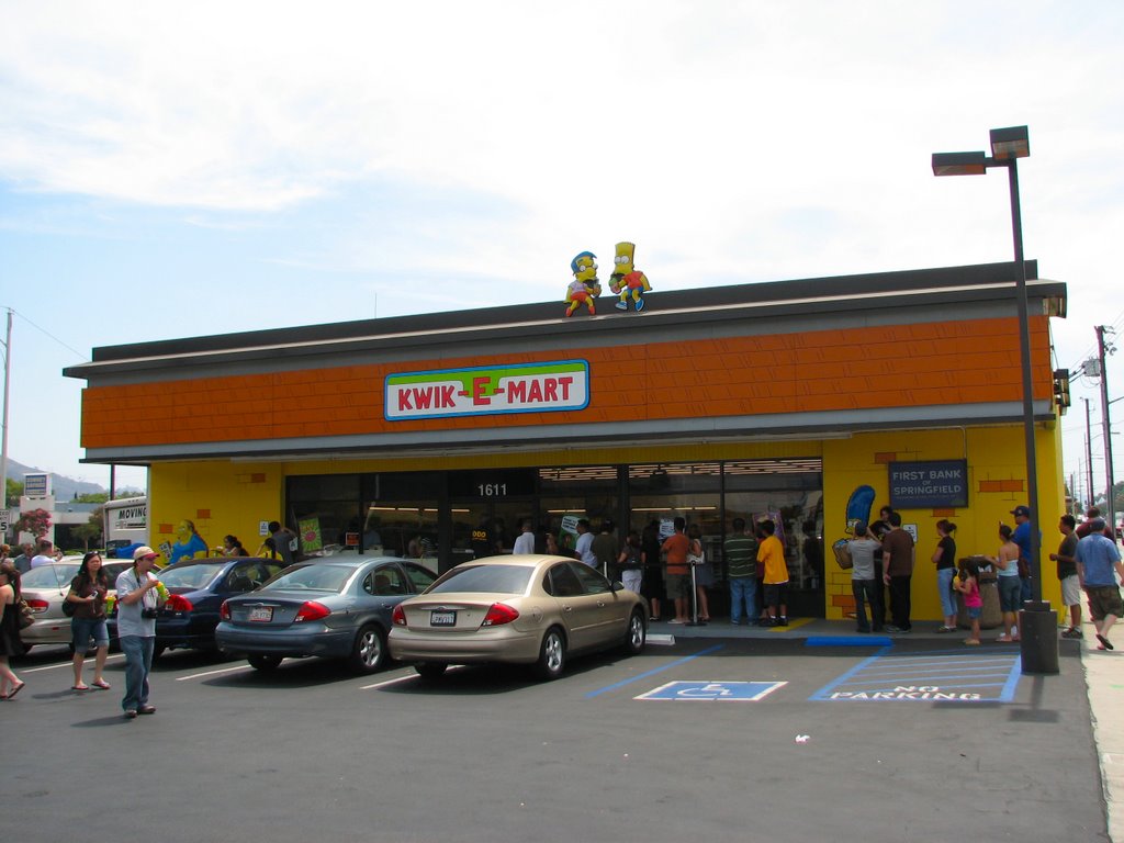 "Kwik-E-Mart", Burbank, California, USA, Барбэнк