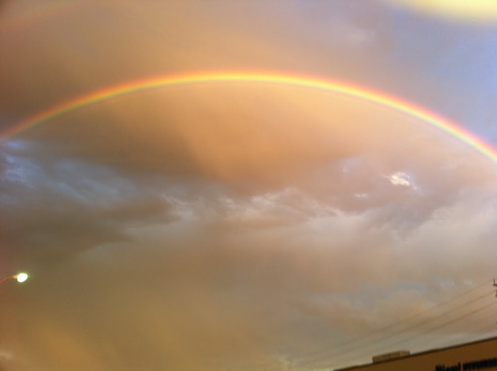 Rainbow over Burbank, Барбэнк