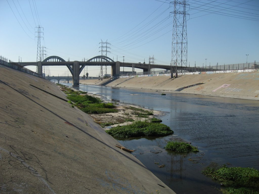 San Gabriel river - Los Angeles, Белл