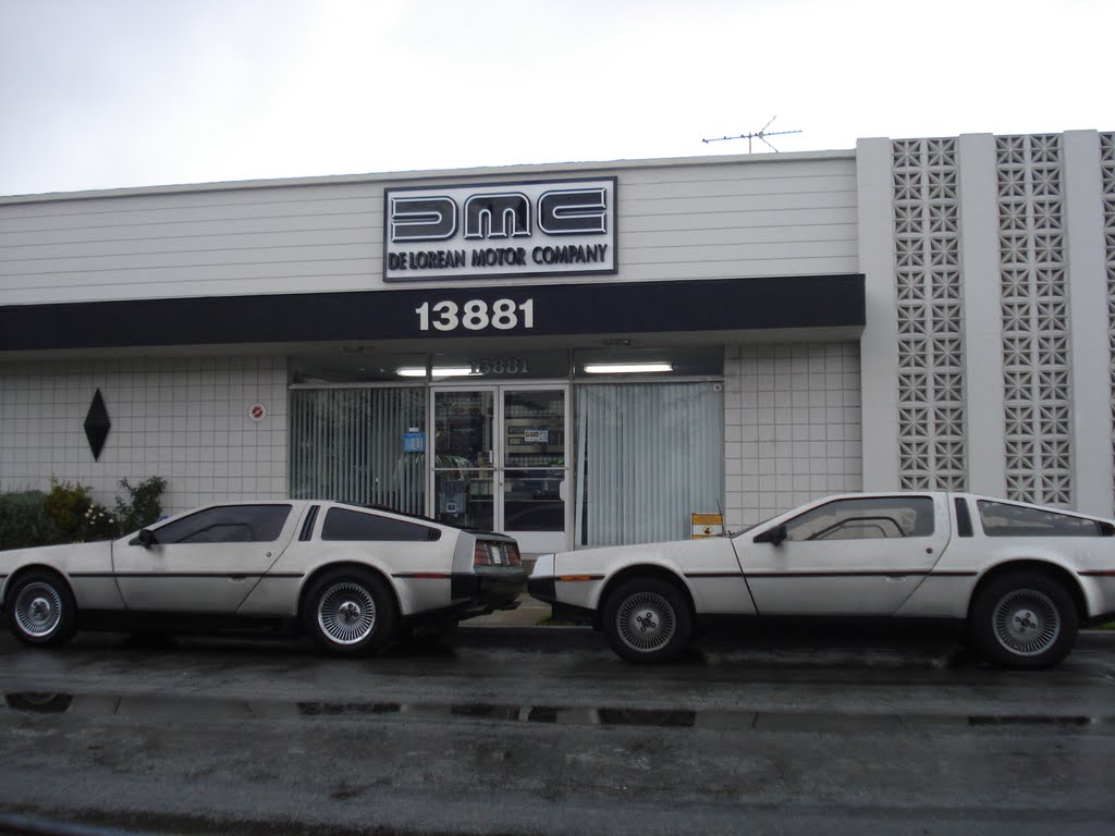 DeLorean Motor Company - California, Гарден-Гров