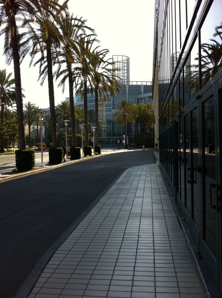 View of Anaheim Convention Center from Anaheim Hilton, Гарден-Гров