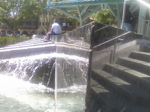 Todo Santos Fountain, Конкорд