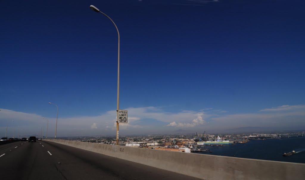 San Diego-Coronado Bay Bridge -->SE, Коронадо