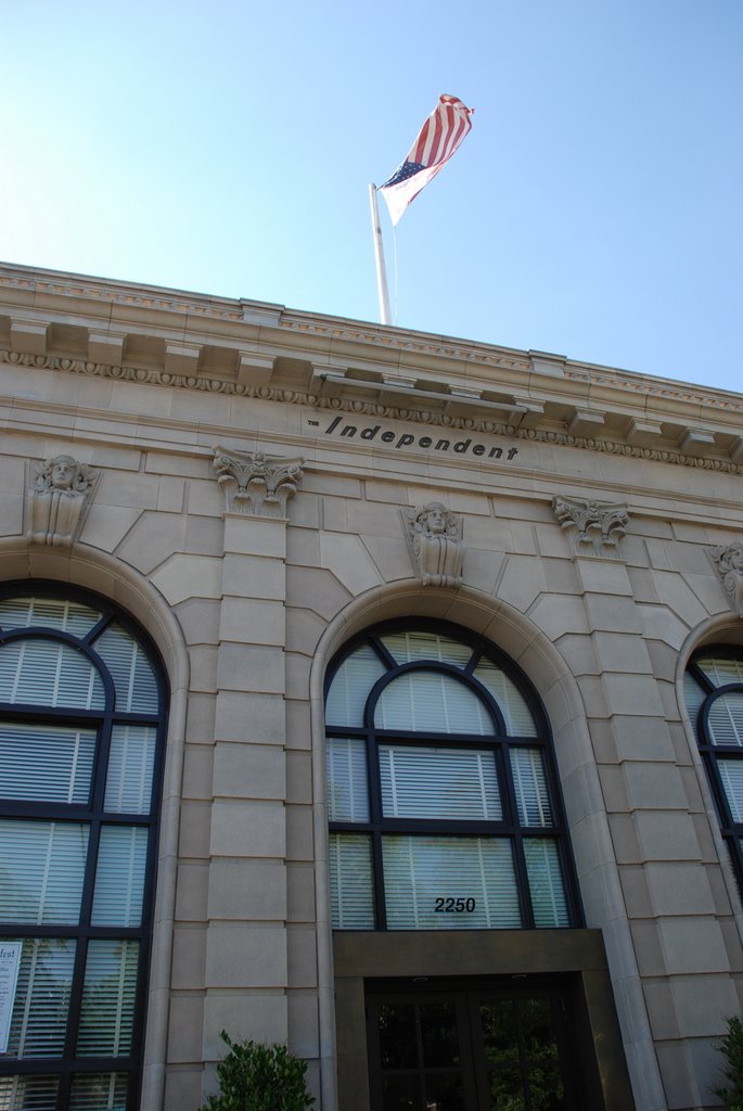 The Independent Newspaper Building, Ливермор