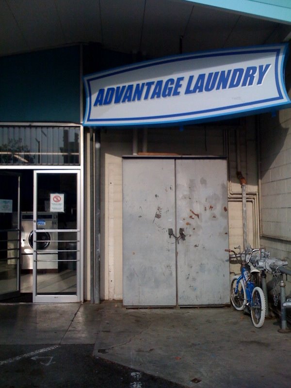 Advantage Laundry, Ливермор
