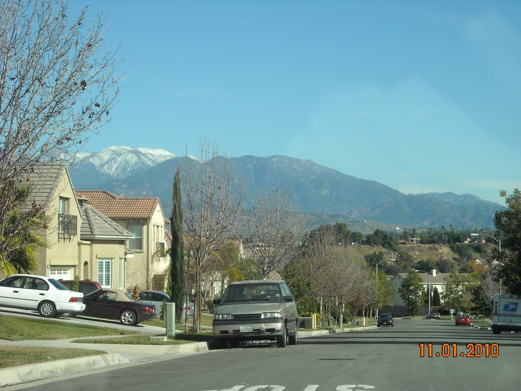 Mtes. de San Bernardino, en invierno, Линда