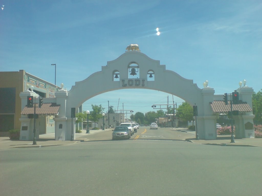 Lodi Arch, Лоди