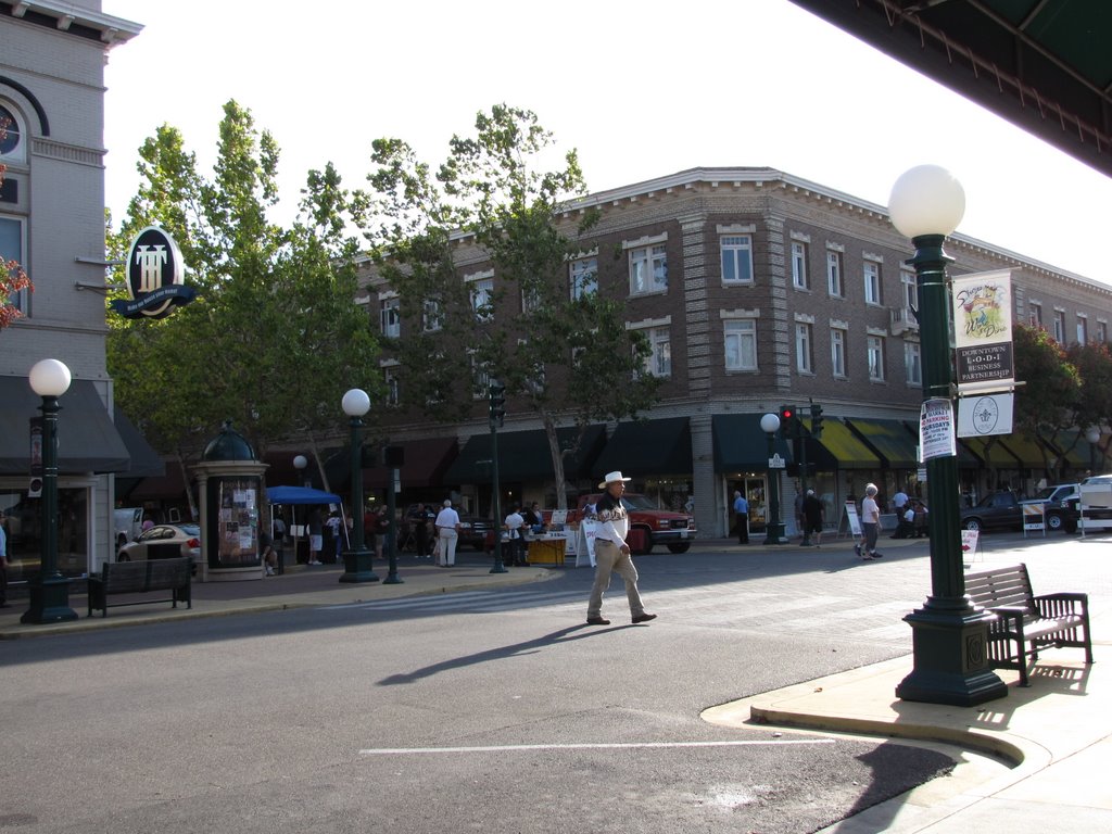 Downtown Lodi, Лоди