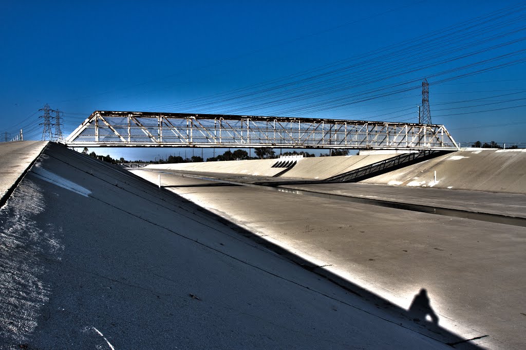 Riverbed Bridge, Лос Аламитос