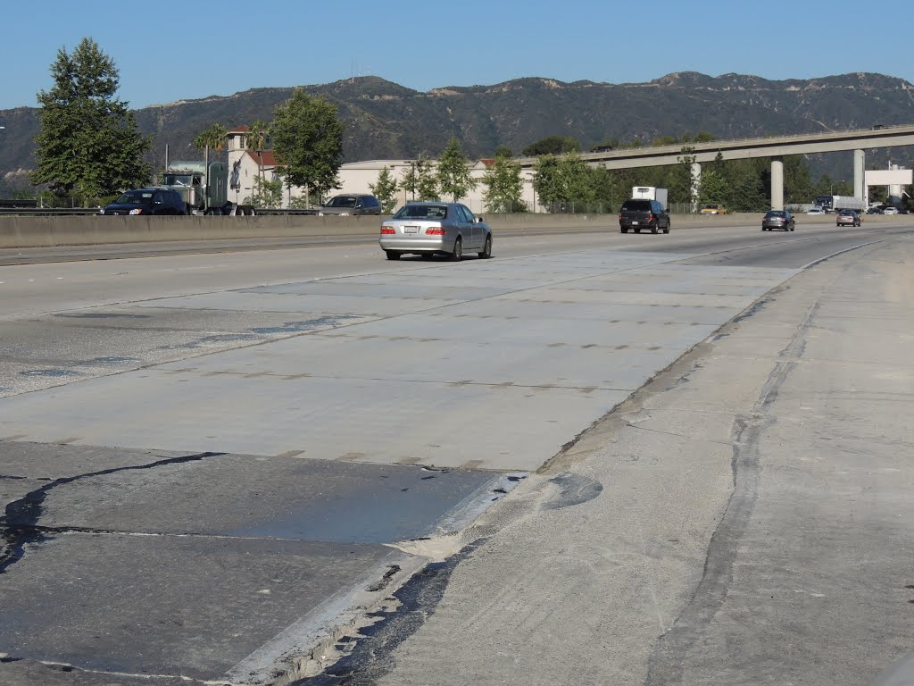 Wb 210, east of SB 2 split; lanes #3 and #4, Монтроз