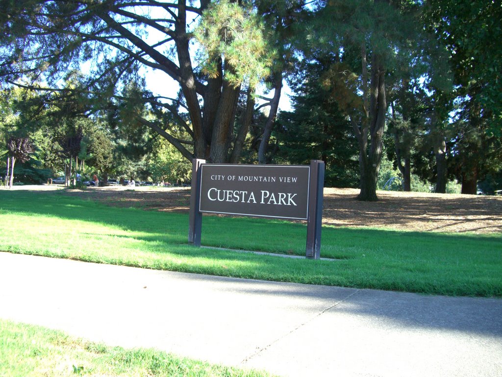 Cuesta Park entrance, Моунтайн-Вью