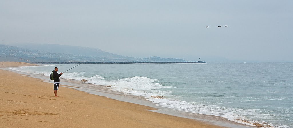 Biển Sáng (by Hoàng Khai Nhan), Ньюпорт-Бич