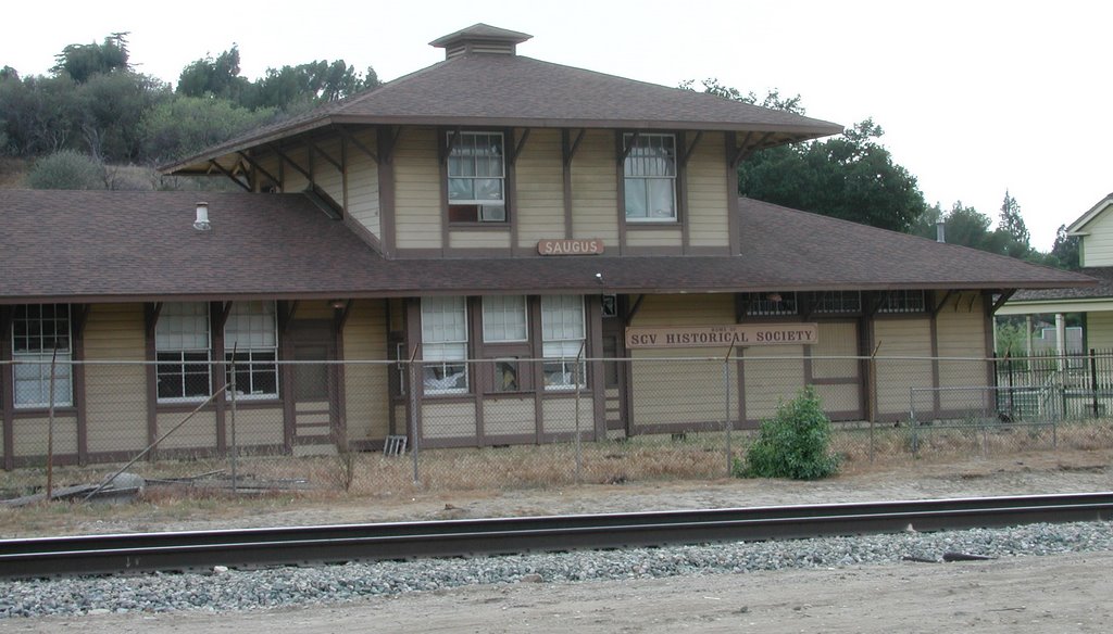 Saugus Train Station, Newhall, CA, Ньюхалл