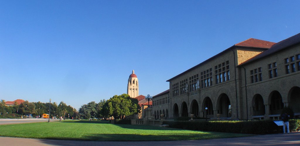 Outside Math Bldg, Stanford, Пало-Альто