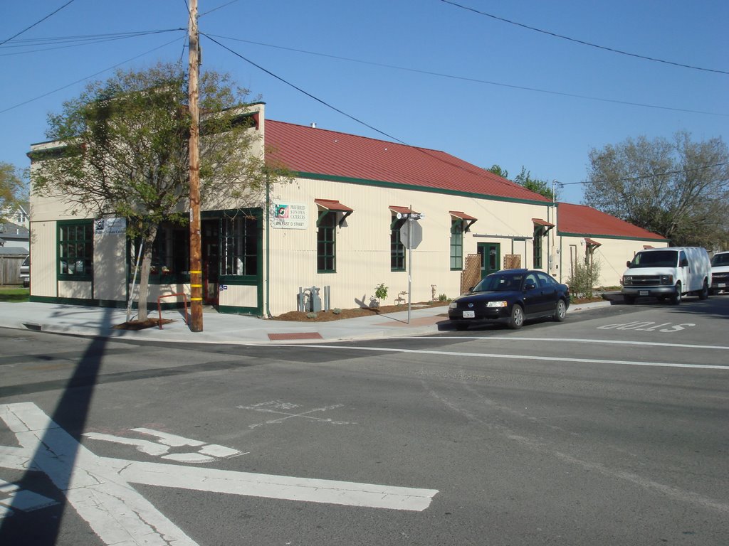 416 East D Street, Petaluma CA 94952 (Preferred Sonoma Caterers), Петалума