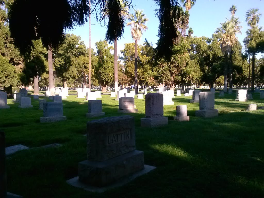 Pomona Cemetery facing south east, Помона