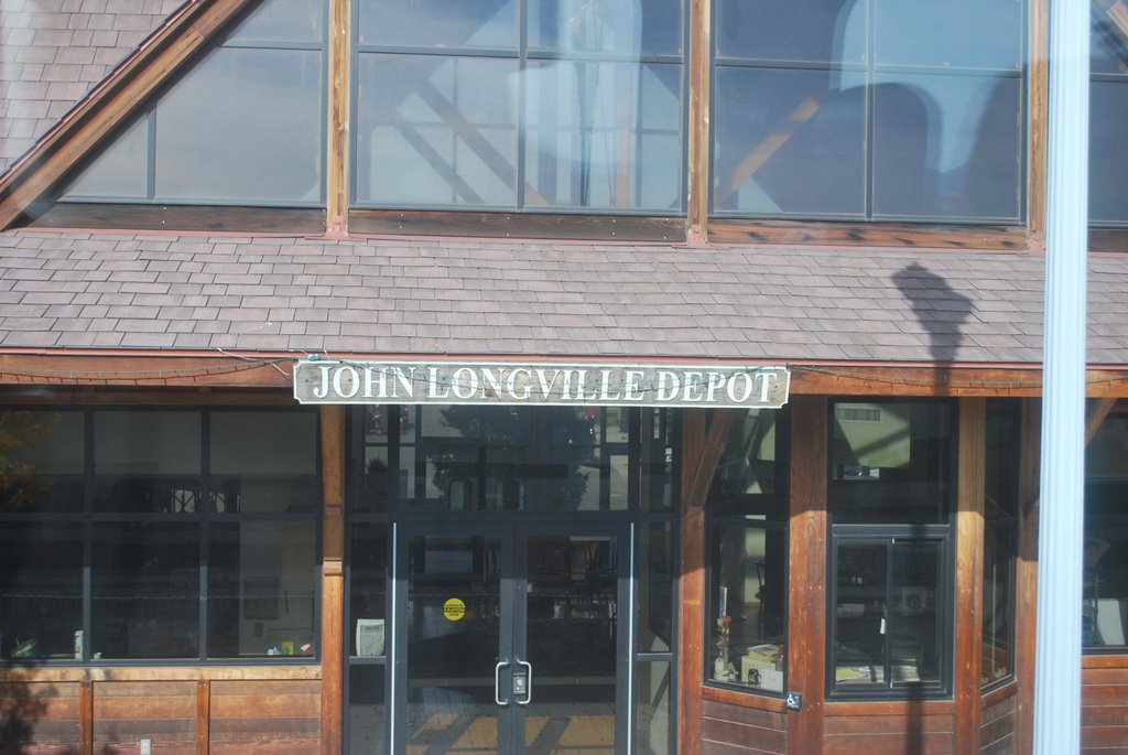John Longville Depot, Rialto, Риалто