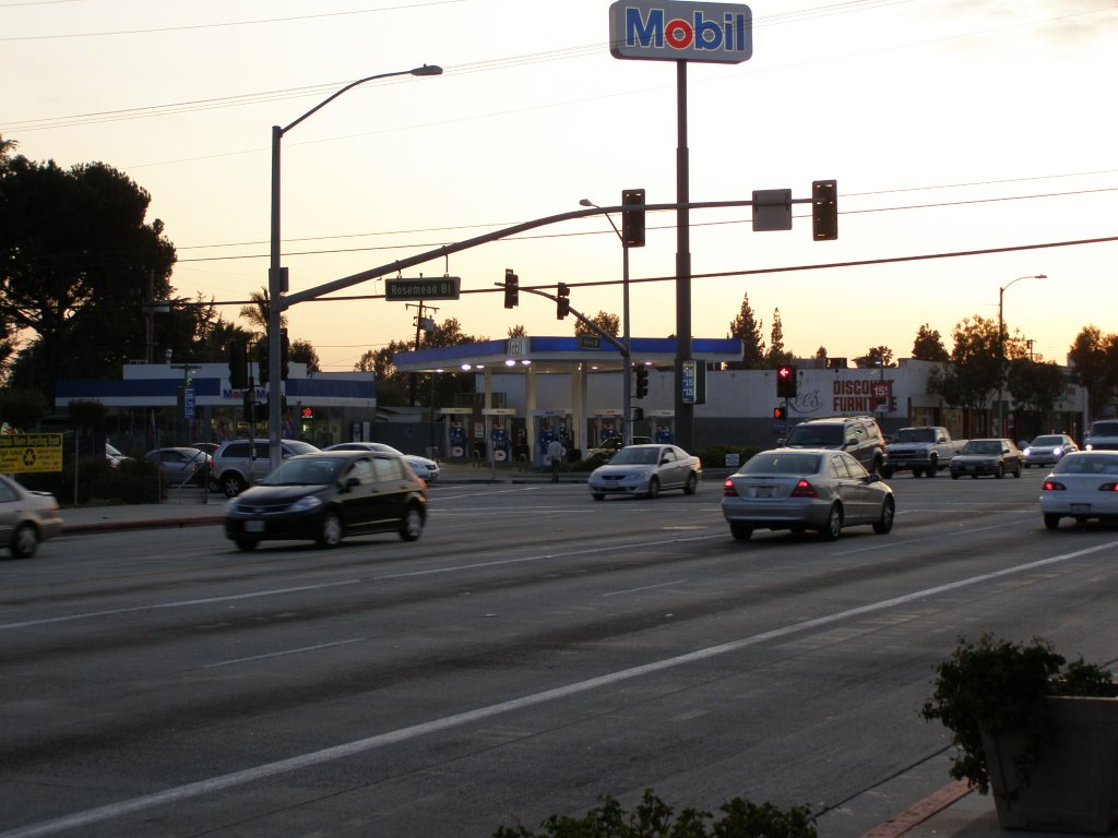 Mobil Gas Station,Los Angeles, Сан-Габриэль
