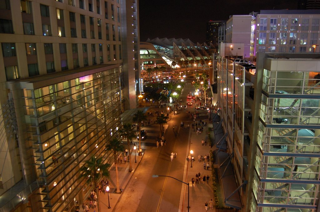 Glowing Gaslamps Of San Diego - KMF, Сан-Диего
