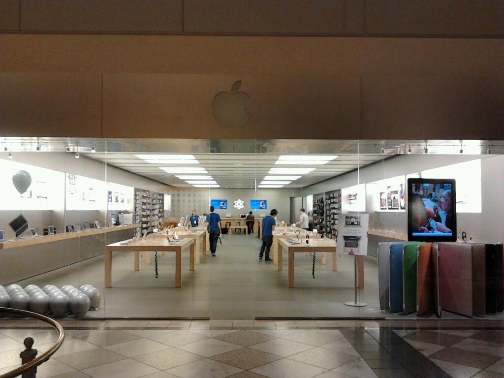 Apple Store Hilsdale, Сан-Матео