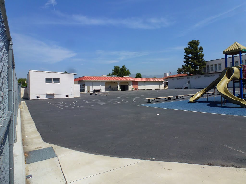2013 - West Play Ground, San Fernando Elementary, Сан-Фернандо