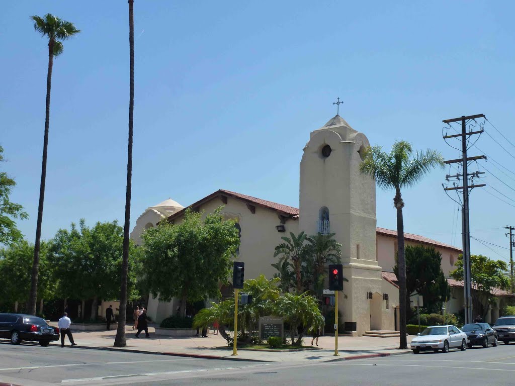 2013 - Iglesia St. Ferdinand - St. Ferdinands Catholic Church, Сан-Фернандо