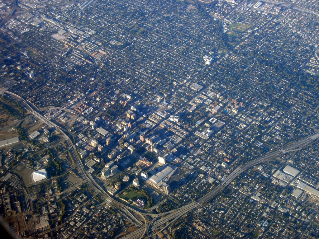 Above San Jose, Сан-Хосе