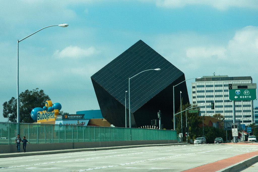 Discovery Science Center, Санта-Ана