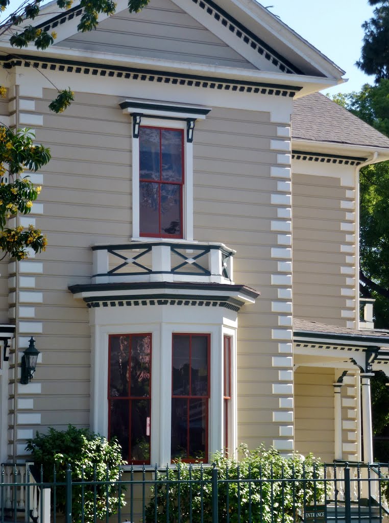 Historic House in Downtown Santa Ana, Санта-Ана