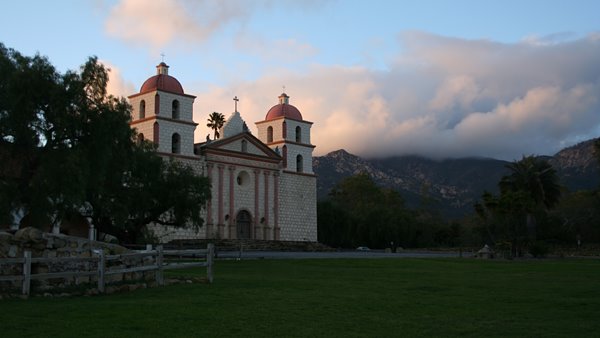 Santa Barbara Mission at Sunset, Санта-Барбара