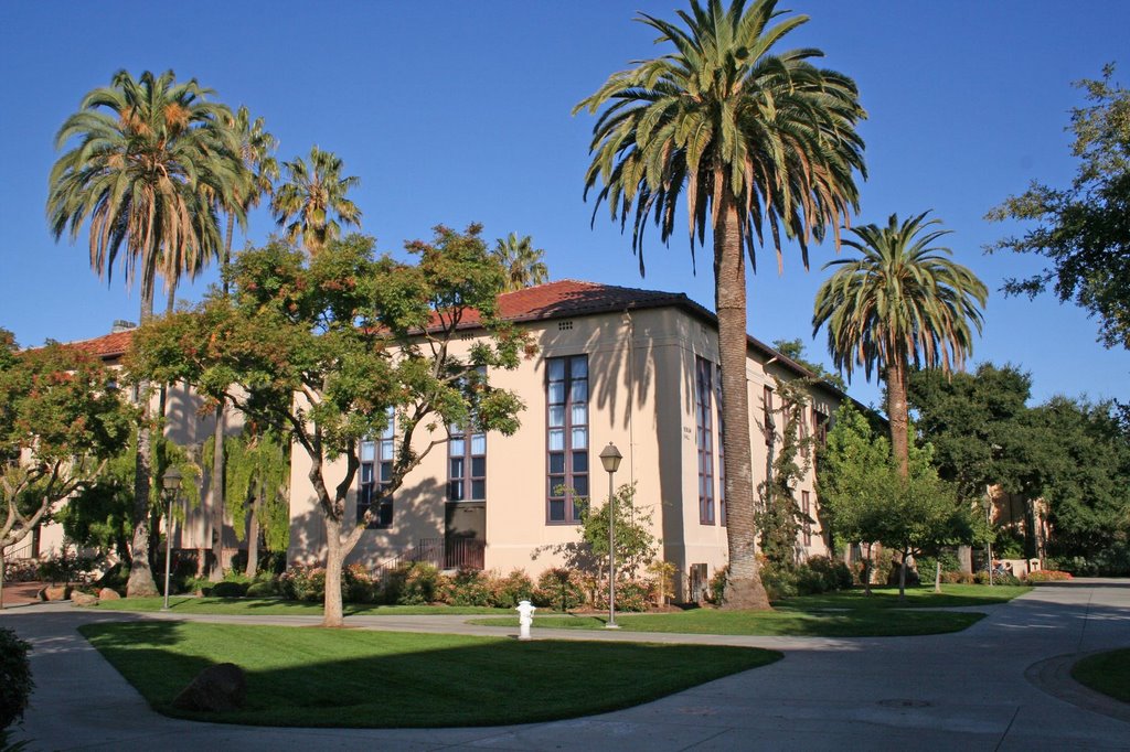 Bergin Hall, School of Law, Санта-Клара