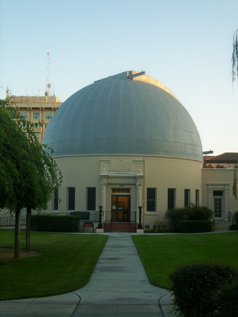Ricard Memorial Observatory  at Santa Clara University, Санта-Клара
