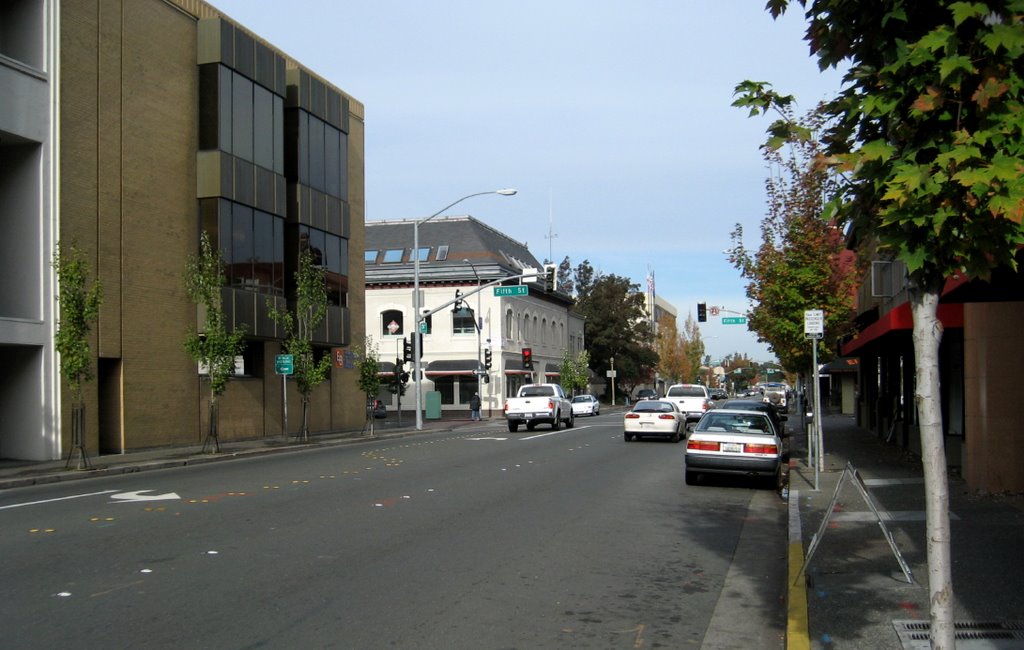 Фото Mendocino Avenue, Santa Rosa (looking NW) в городе Санта-Роза.