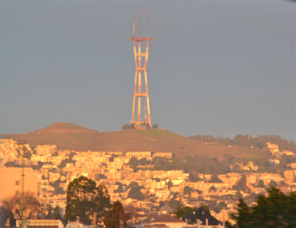 Tower, Саут-Сан-Франциско
