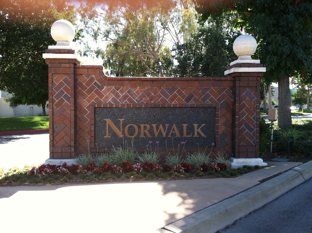Norwalk City Sign, Серритос