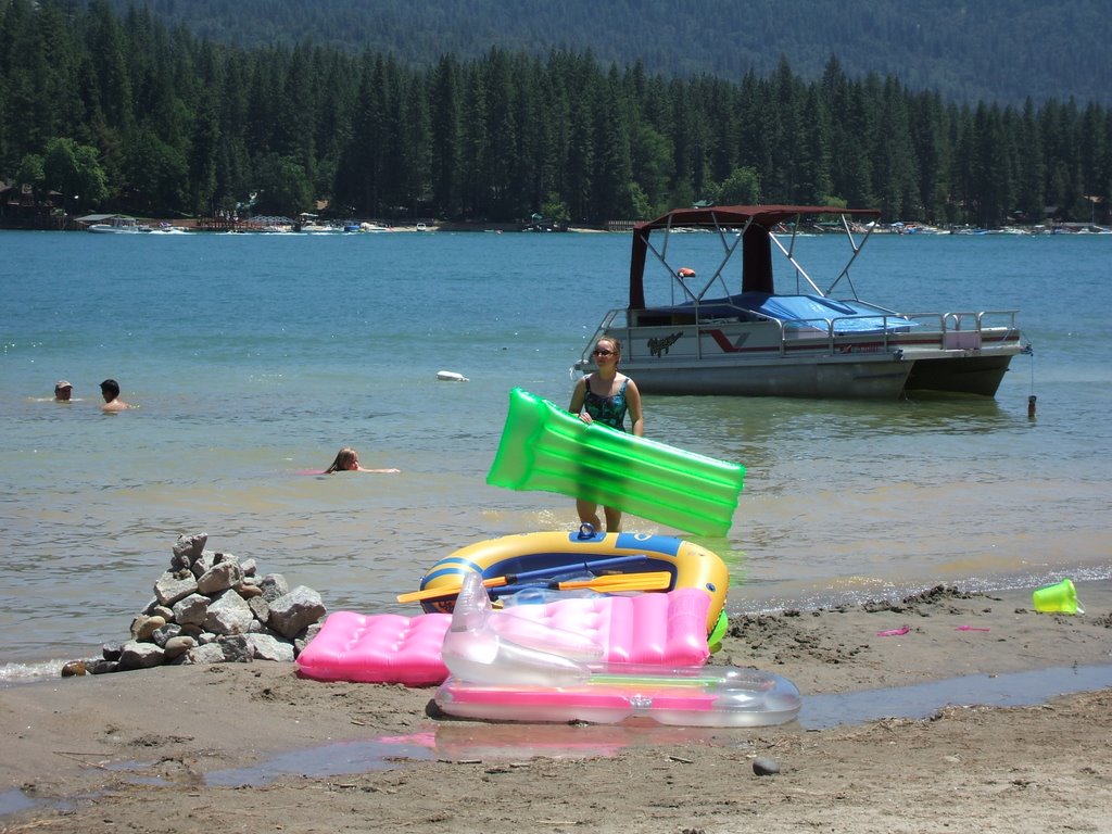 Bass Lake Beach, Спринг-Вэлли