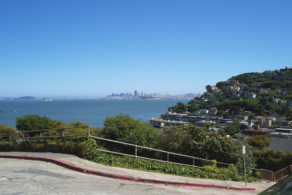 San Francisco skyline, Sausalito (6-2008), Сусалито