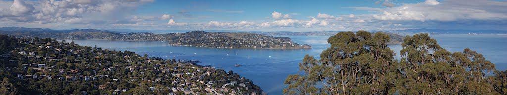 Sausalito, Tiburon, Belvedere and Richardson Bay panorama San Francisco, California (very high resolution), Сусалито