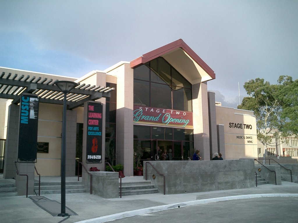 Nakano Theatre at Torrance Civic Center, Торранц