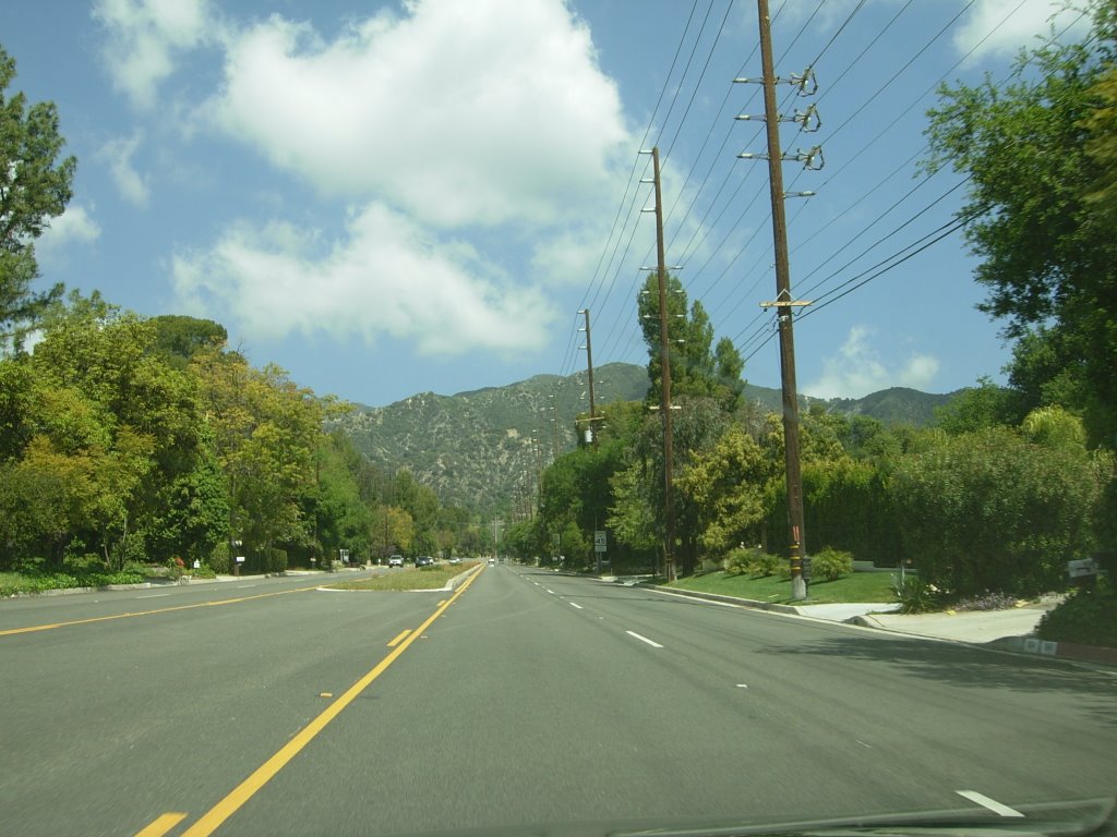 On the way to Angeles Forest, Флинтридж